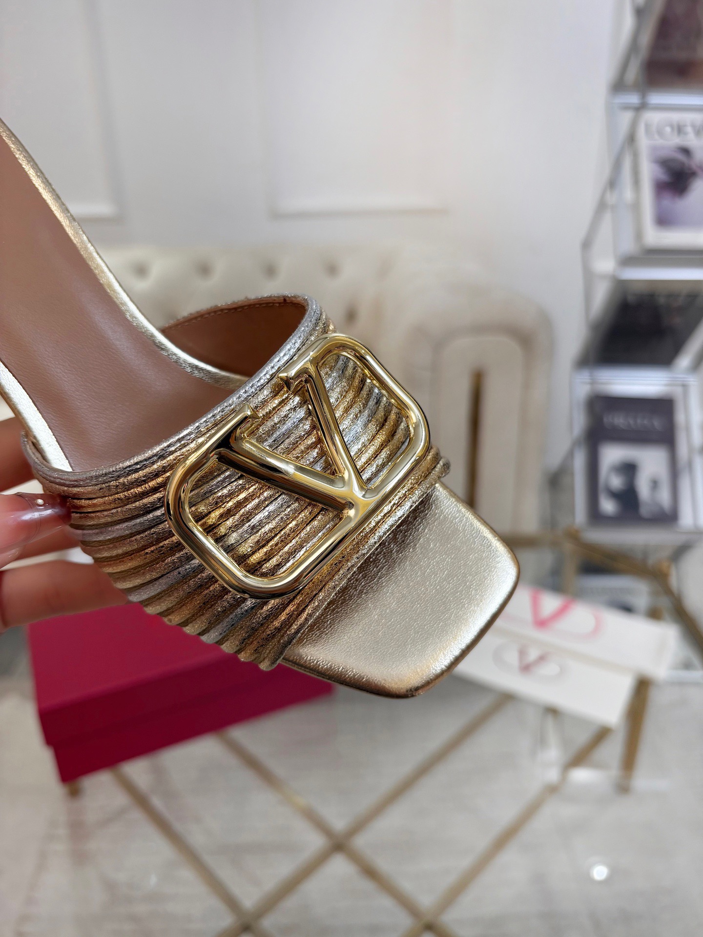 Women's high heels
